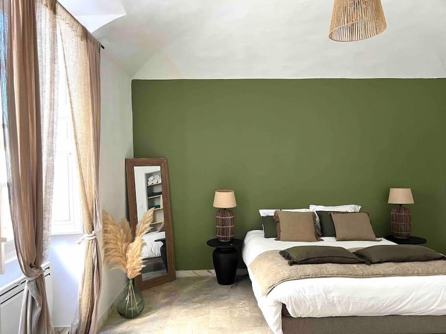 83m2 De Charme Au Coeur De La Cite Imperiale Ajaccio (Corsica)